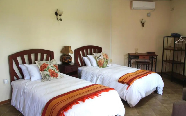 River Bird Guest House