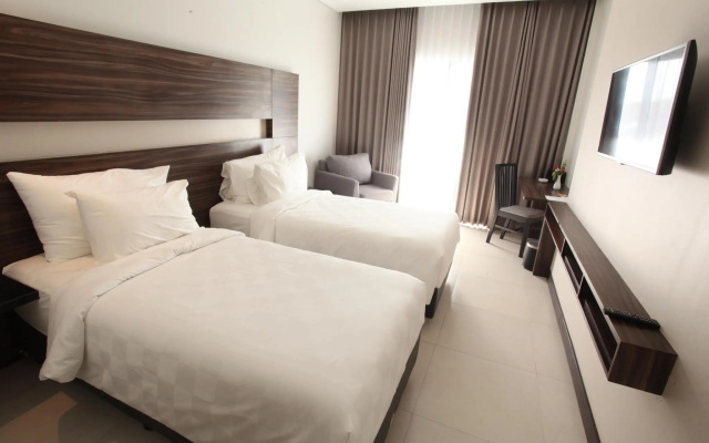 Helios Hotel Bone