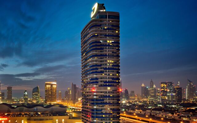 Отель DAMAC Maison Mall Street вид на фасад
