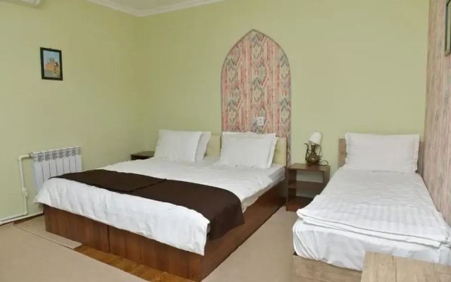 Mulberry Hotel