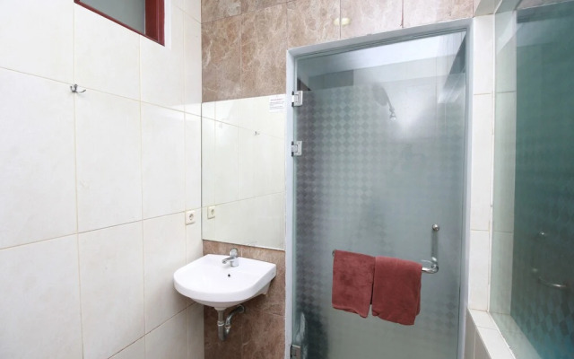 Airy Ciumbuleuit 156 Bandung