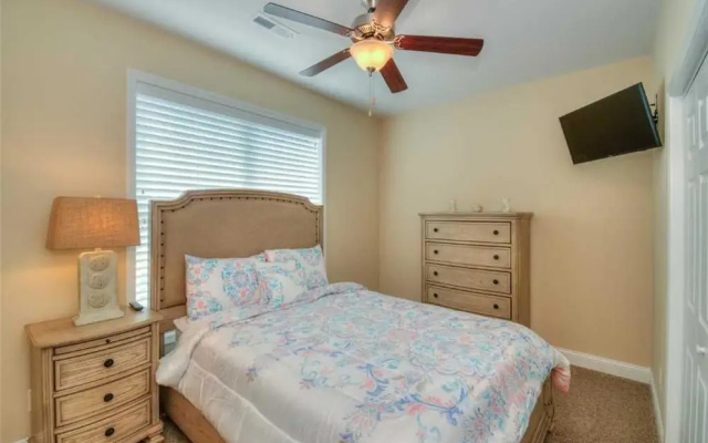 Paradise Breeze 305