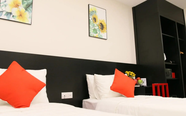 Hanoi Silver Hotel