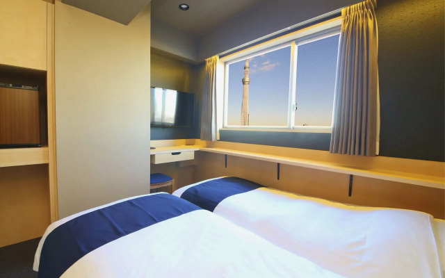 Отель Koko Hotel Asakusa Komagata