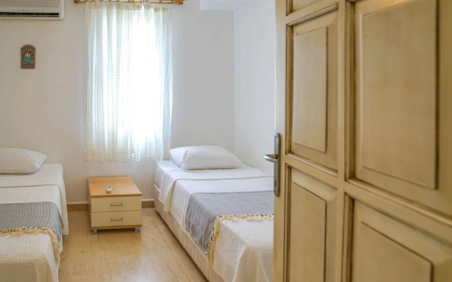 Mona Apartment