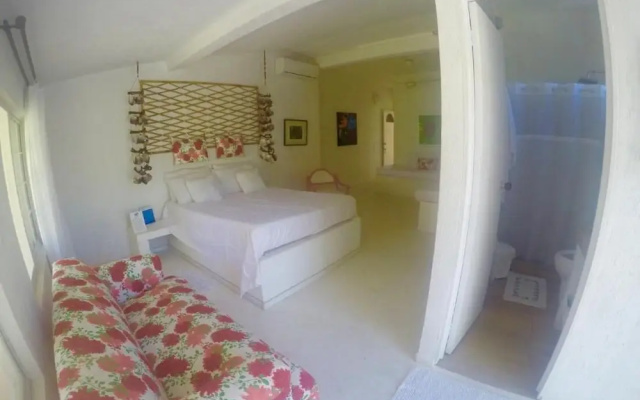 Ocean View Sai, Five Bedroom Holiday Home
