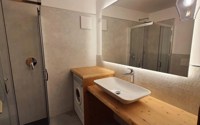 MADDALENA, apartment for 8 people. (022039-AT-056829)-110 MADDALENA DX