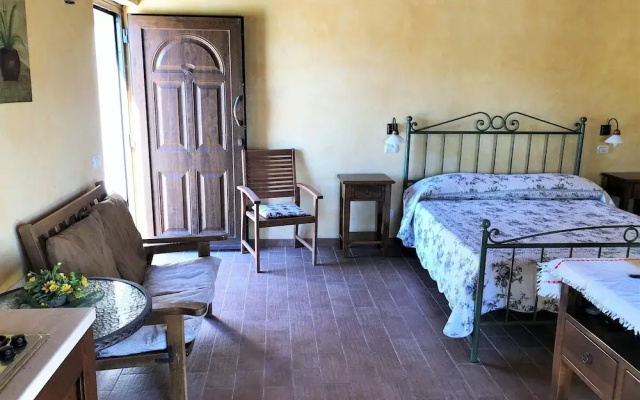 Farmhouse in Apecchio With Pool & Spa