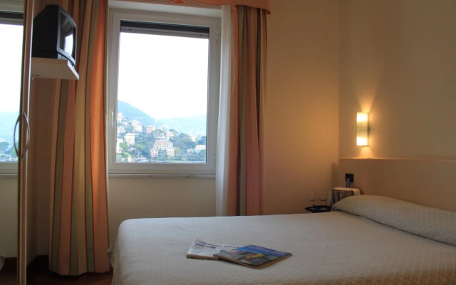 Hotel Elena
