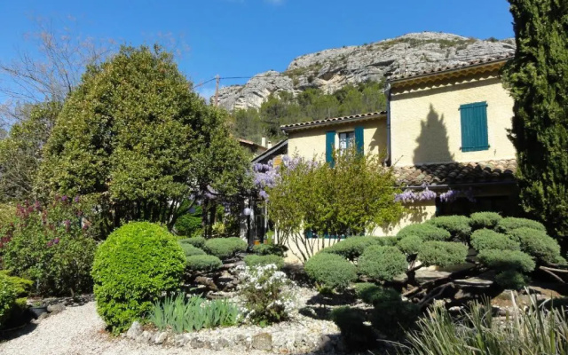 Les Montades Chambres dHôtes