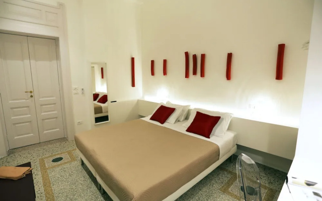 Re Ruggero Rooms