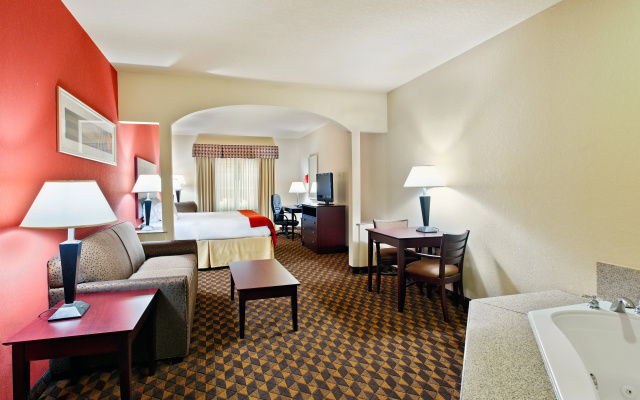 Holiday Inn Express Hotel & Suites Malvern by IHG