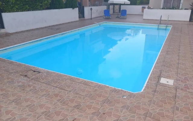 Beautiful Apartment With Pool in Paphos, Cyprus