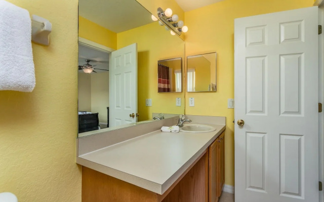 Regal Palms-RU840