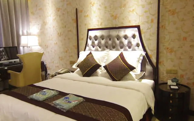 Xuchang Blue Coast Holiday Inn