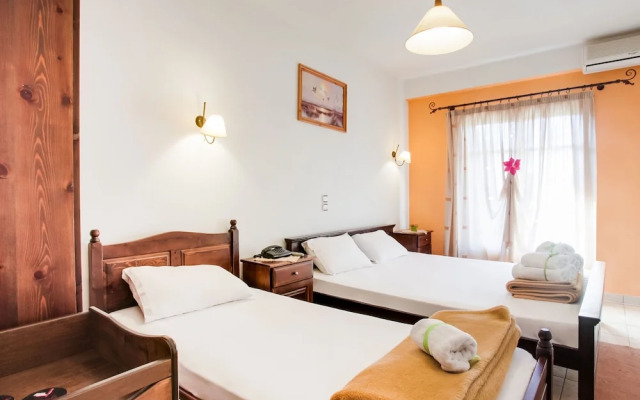 Simplistic Holiday Home in Stournareika With Balcony