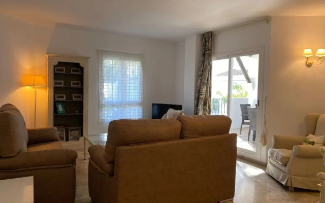 2 Bedroom With Pool View F-7