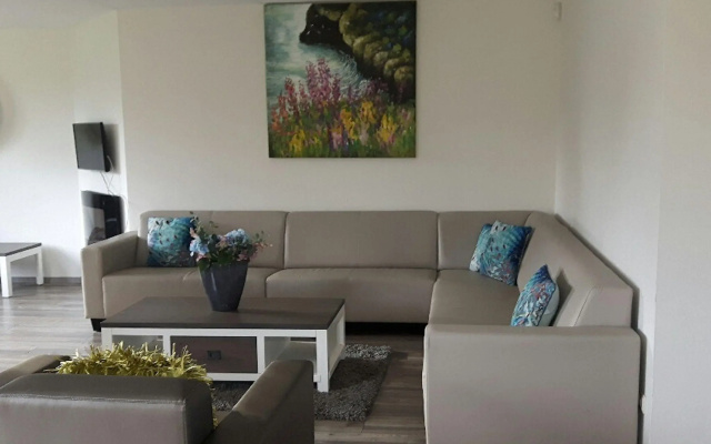 Isolated villa with washing machine, 30 km. from Maastricht