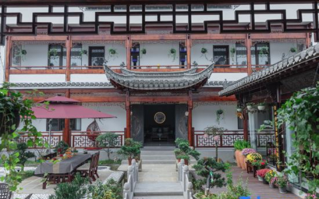De yuan ju Mansion（Huangshan West Station）