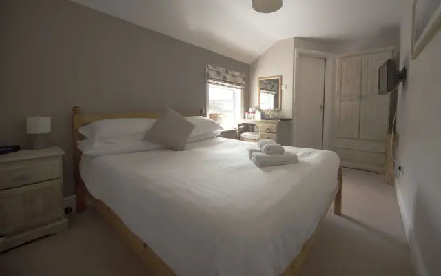 Ravenstone Lodge