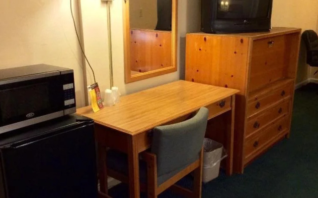 Best Budget Inn