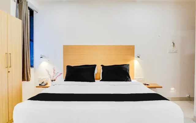 Elegant Urban Stays at Hadapsar Pune