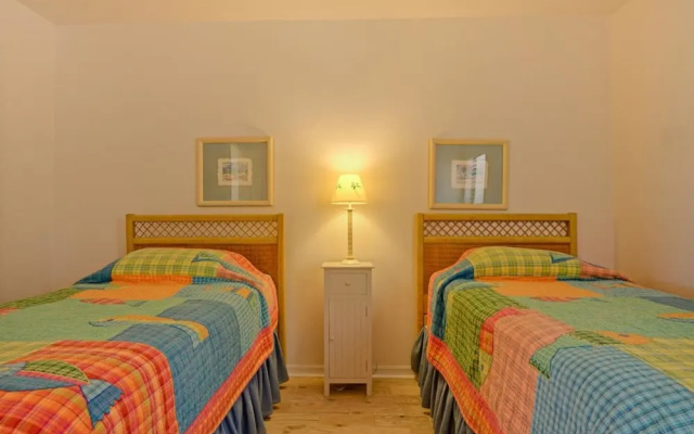 Captiva Shores 8B