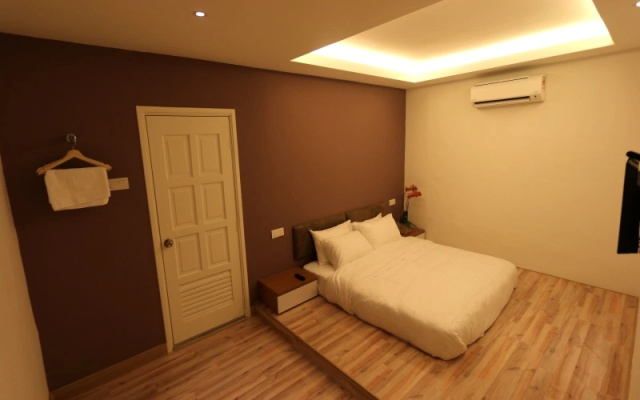 Camelia Holiday Home