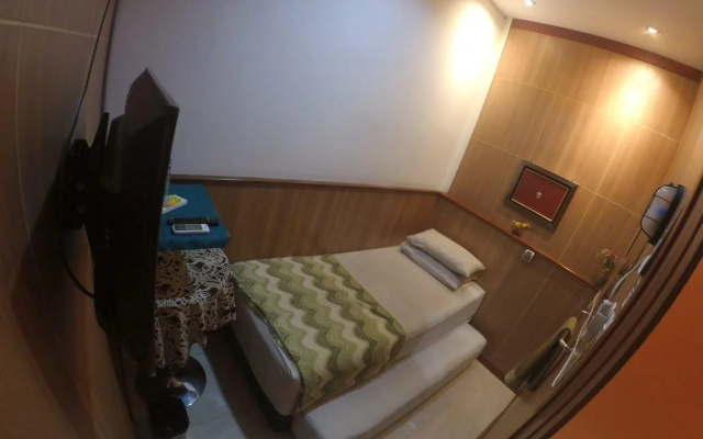 The Cabin Hotel