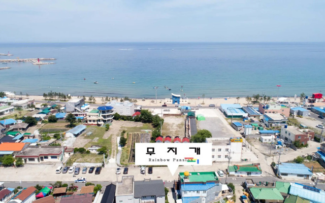 Pohang Mujigae Pension