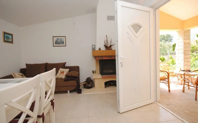House Maria