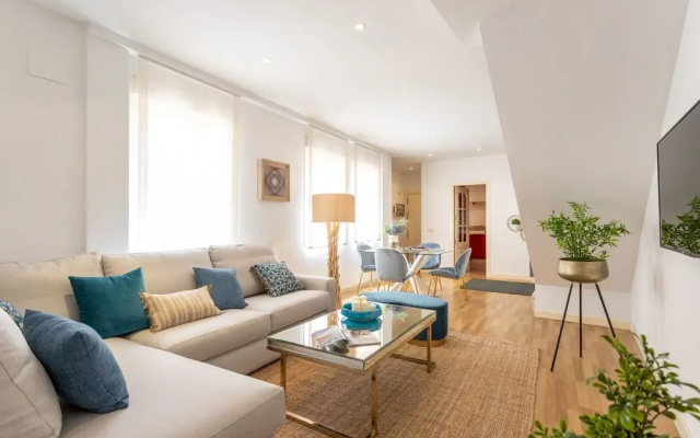 Genteel Home Francos Terrace VI