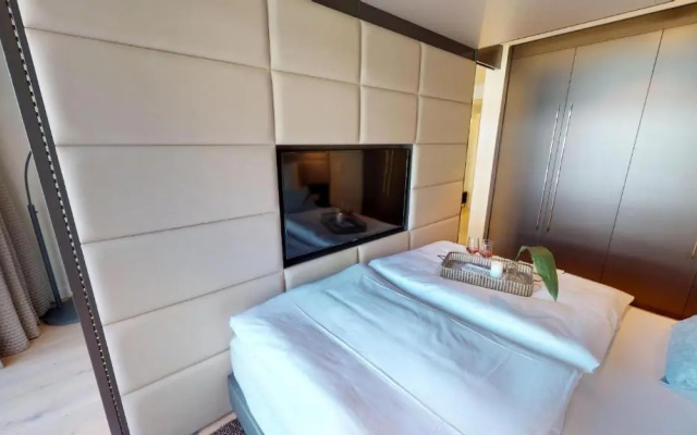 White Pearl Apartment 2.15