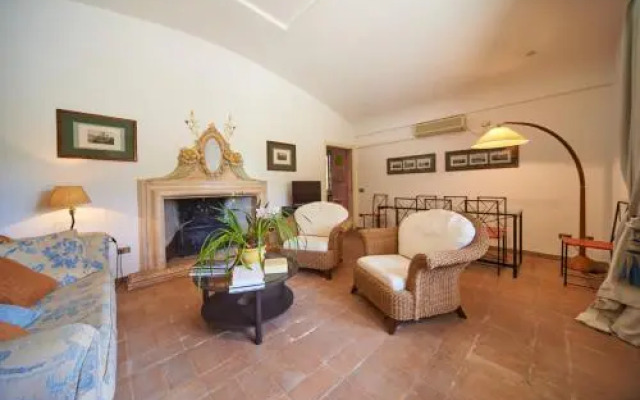Casa Del Glicine
