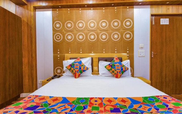 FabHotel Sapphire