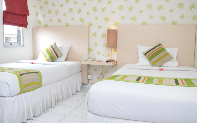 Santosa City Hotel