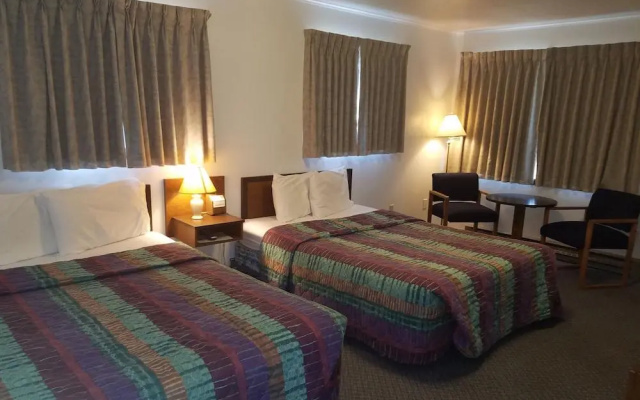 Out West Motel