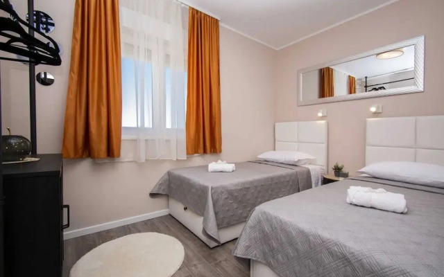 2-bedroom Coastal Apartment in Vodice
