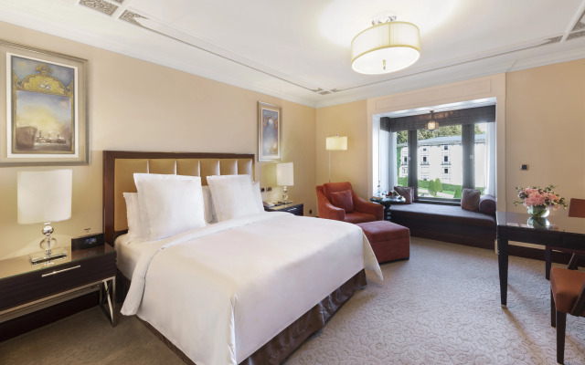Four Seasons Hotel Istanbul at the Bosphorus