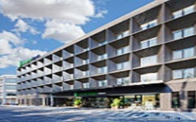 Holiday Inn Express Beijing Airport Zone In Beijing China - 