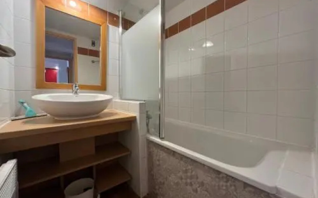 Apartment Doronic 835