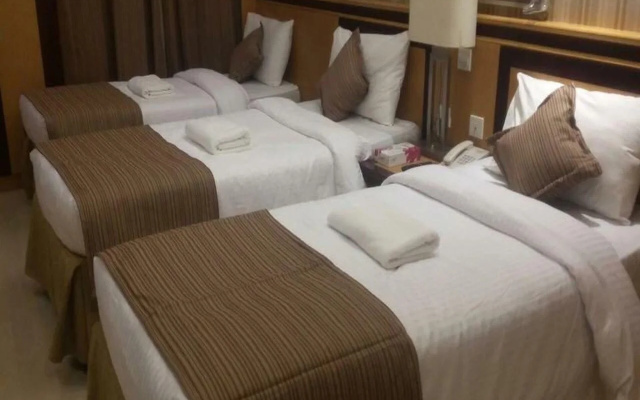Al Fajer Albadia Hotel 5