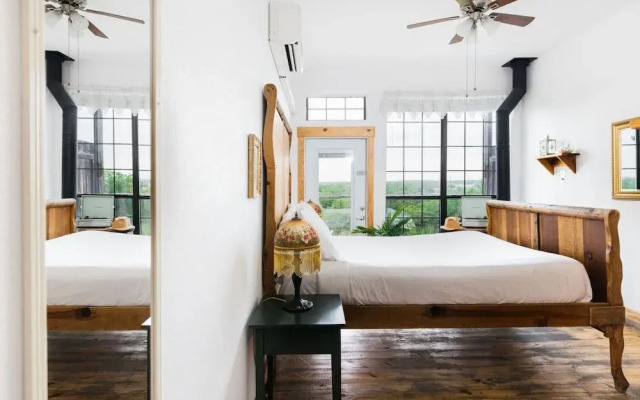 Gruene River Inn