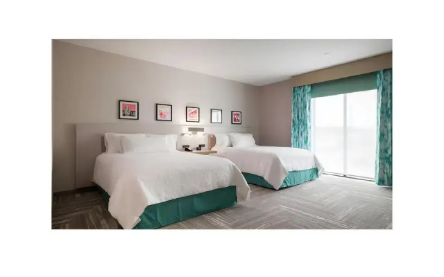 Hilton Garden Inn Flushing Laguardia