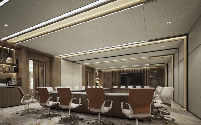 Crowne Plaza Dhaka Airport by IHG