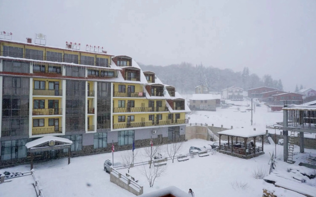 Ski trail Apartment