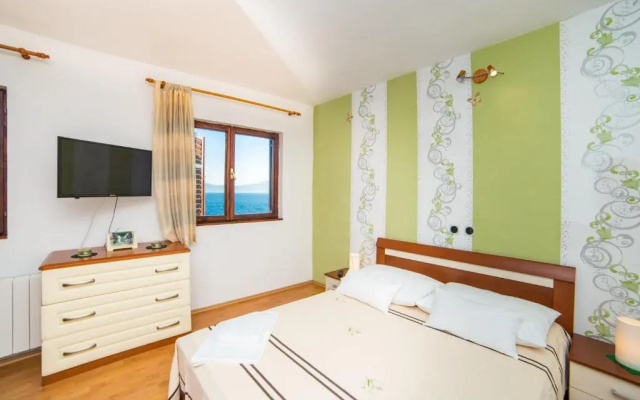 Apartment Mande