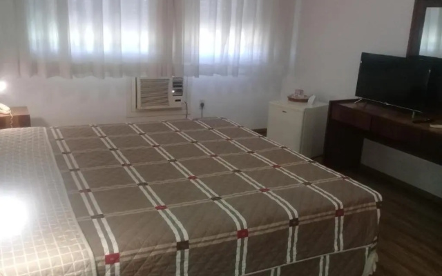 Canoas Parque Hotel
