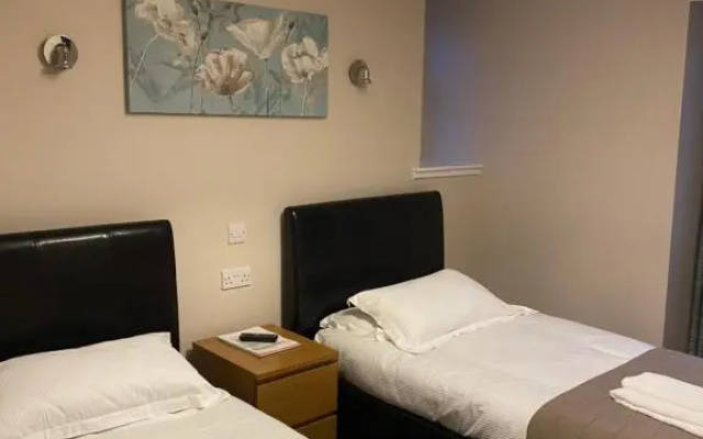 Hillside Hotel Dunbar