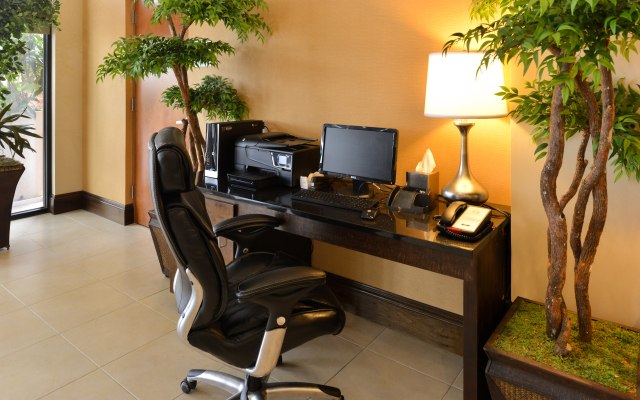 Holiday Inn Montgomery Airport South by IHG